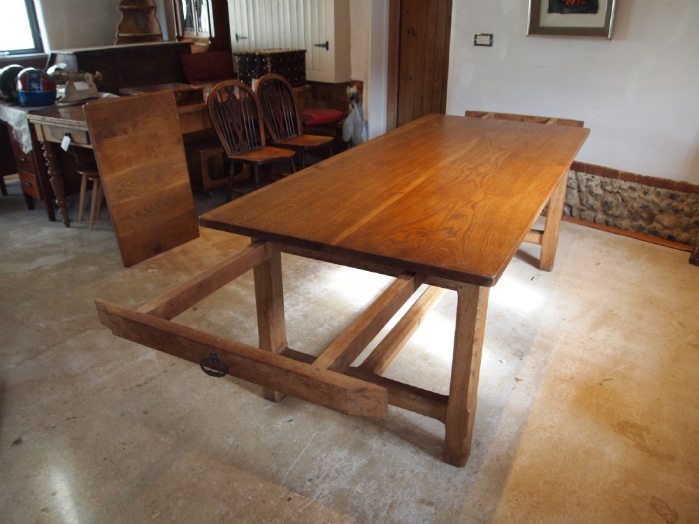 Table refectory farmhouse extending Oak Arts and Crafts c1920 View III