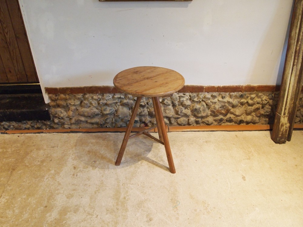 Table rare primitive cricket table side hall lamp Pine c1810 View VIII