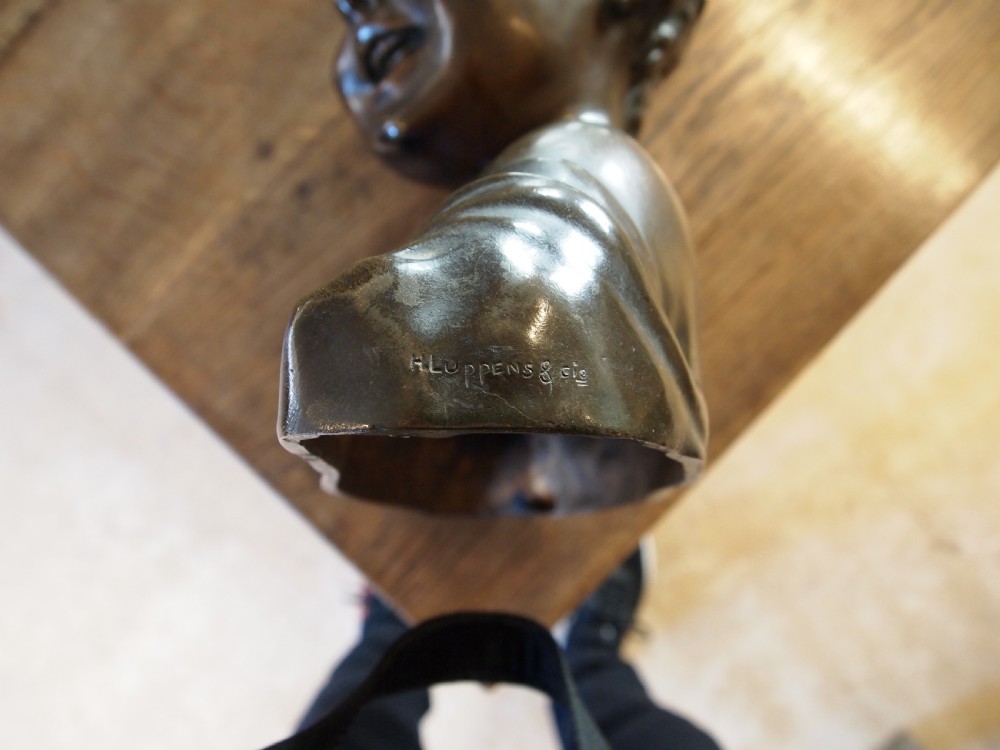 The Laughing boy Bronze and Elm rare Desiderio da Settignano 1430-1464 View X