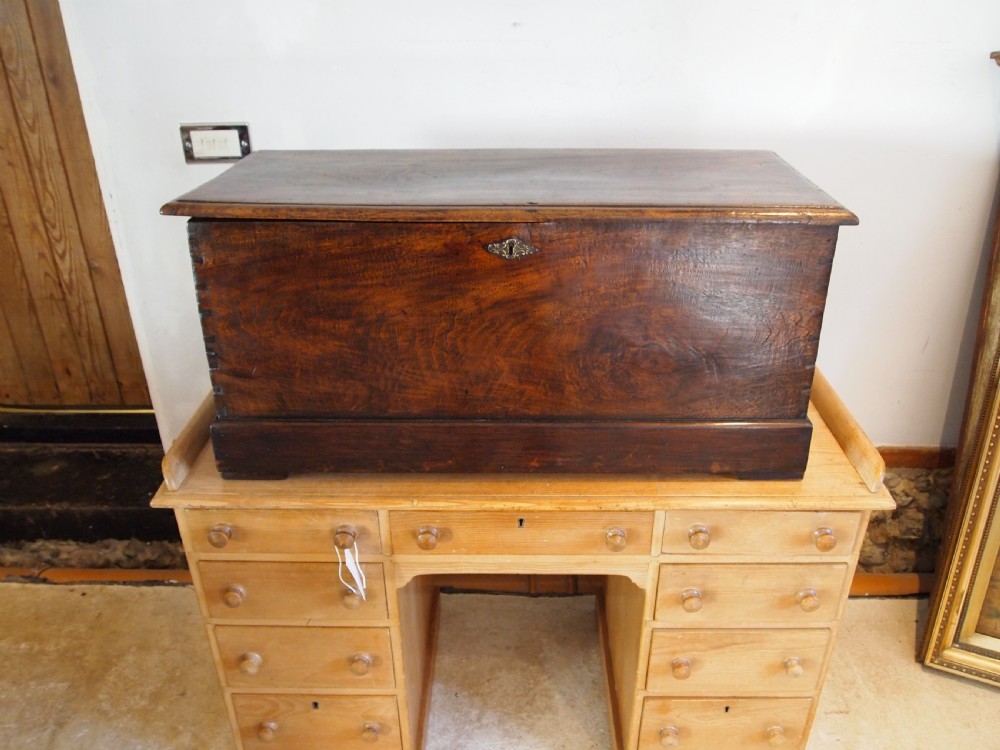 Chest trunk rare Seamans sailors chest Camphor wood c1800 View VIII