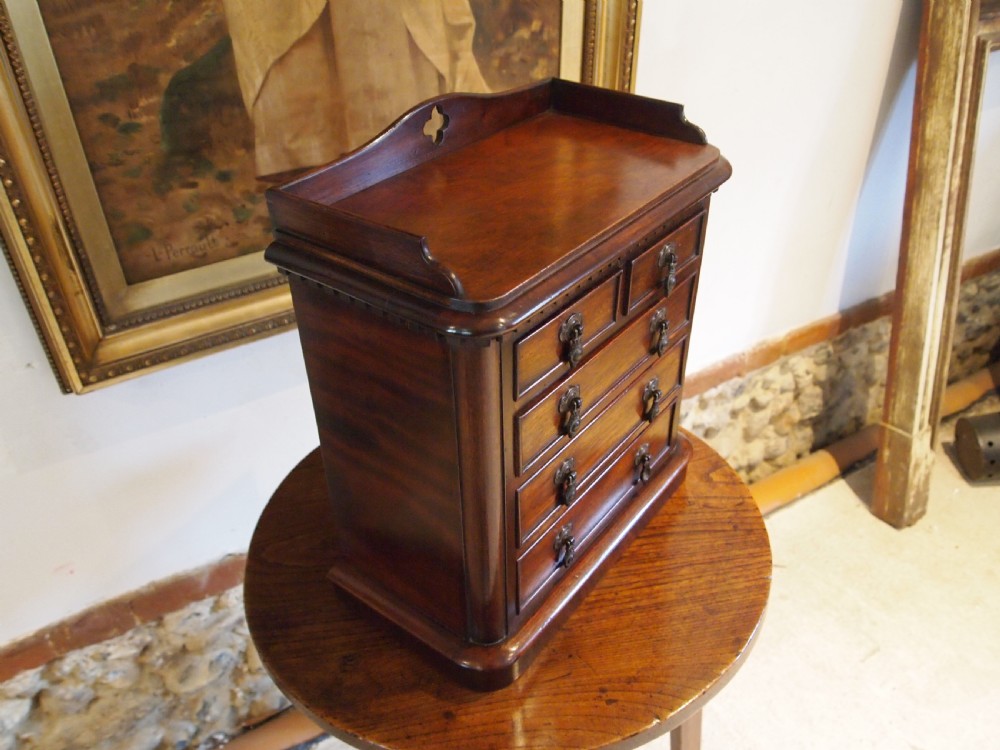 Chest of drawers rare miniature apprentice Victorian Arts and Crafts Walnut   View XI