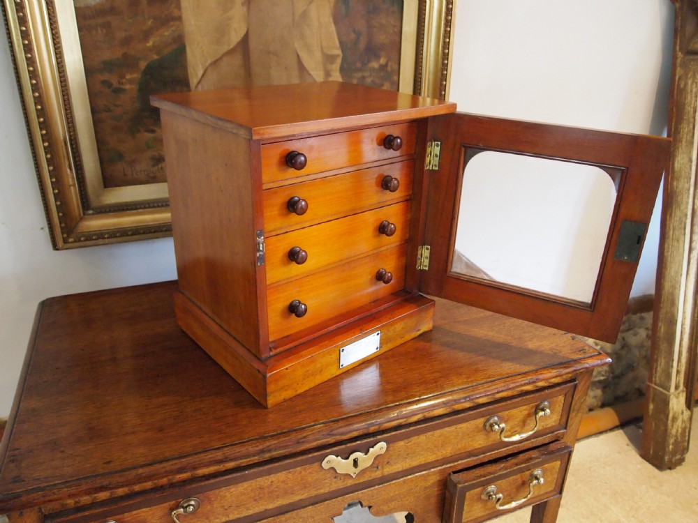 Collectors chest of drawers fine Victorian Walnut c1900