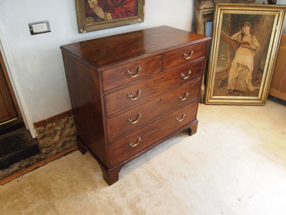 Chest of drawers stunning George III Mahogany c1780 View XII
