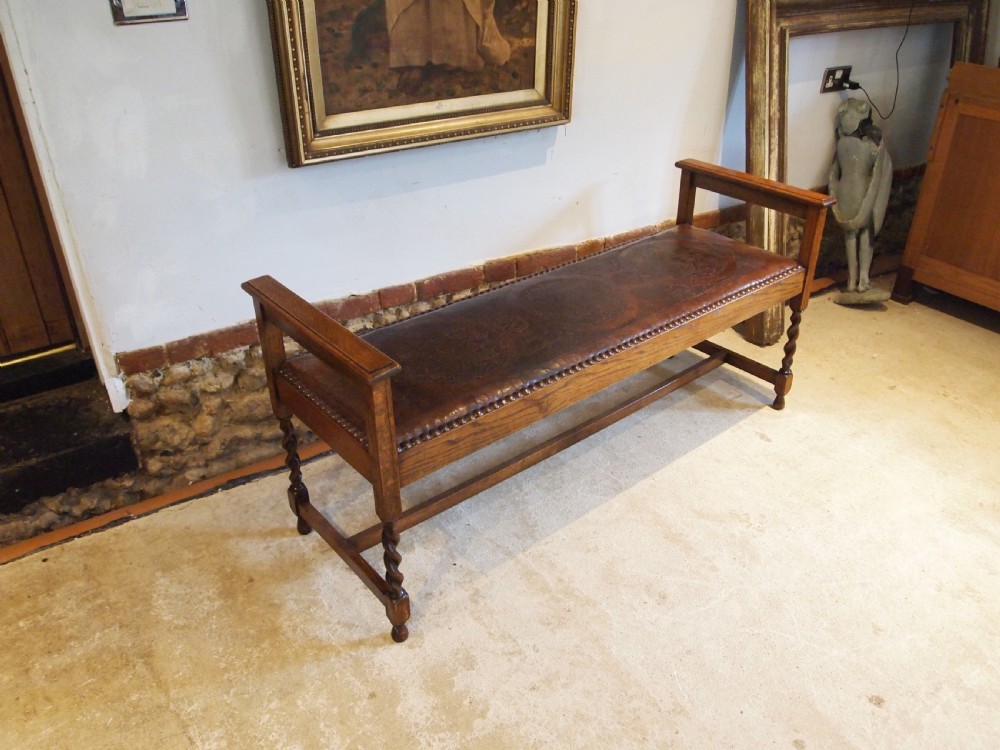 Bench hall window seat Arts & Crafts Oak and Leather c1900 View II