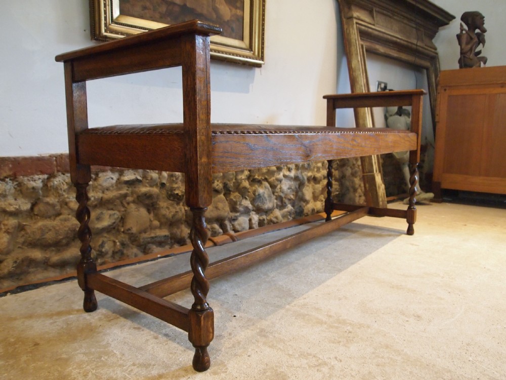 Bench hall window seat Arts & Crafts Oak and Leather c1900 View IX