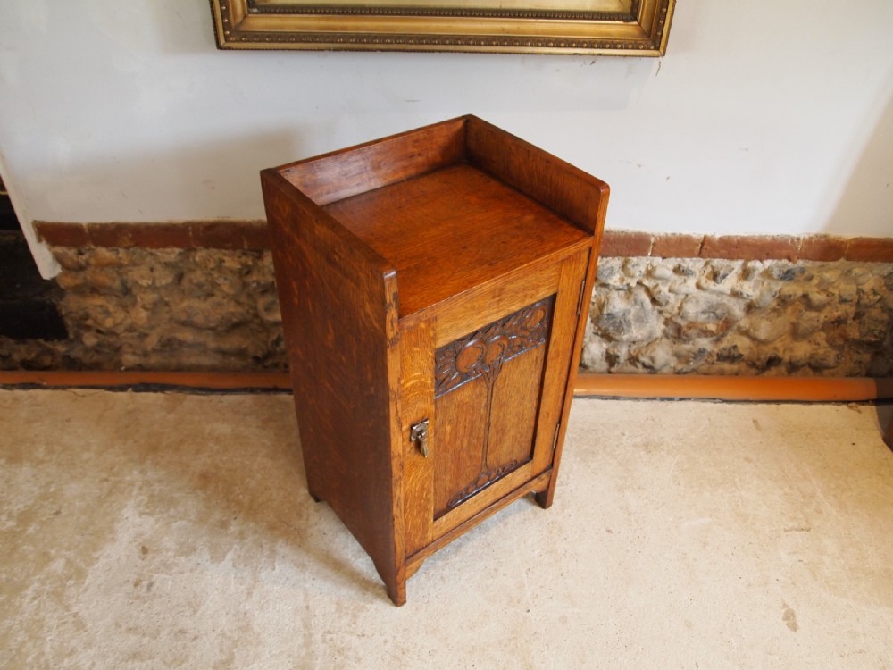 Bedside cupboard cabinet Arts and Crafts Oak Henry Barker c1900 View VI