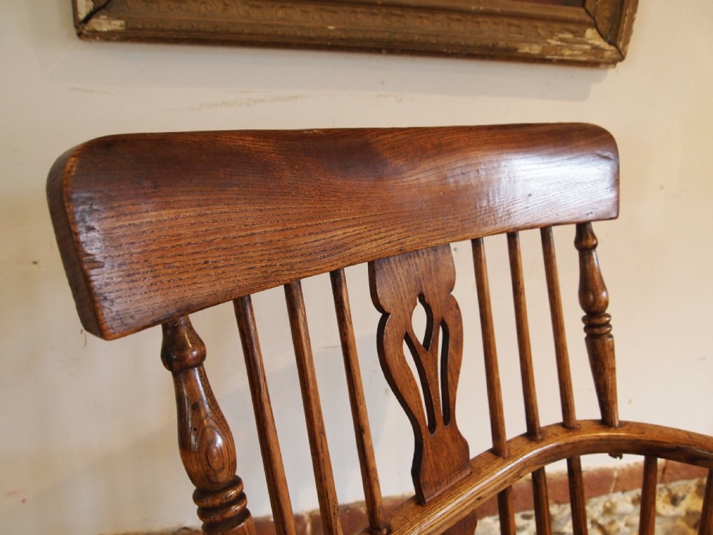 Chair outstanding Windsor Ash Elm armchair c1840 View III