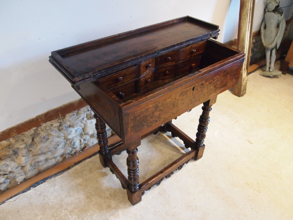 Rare 17th Century Spanish writing table side hall console Walnut c1680 View VI