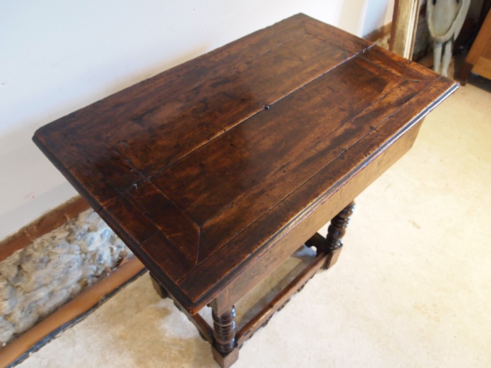 Rare 17th Century Spanish writing table side hall console Walnut c1680 View XI