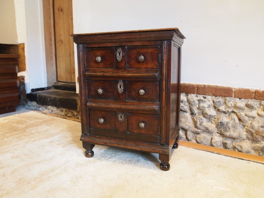 Rare George I Oak bedside cupboard cabinet c1720