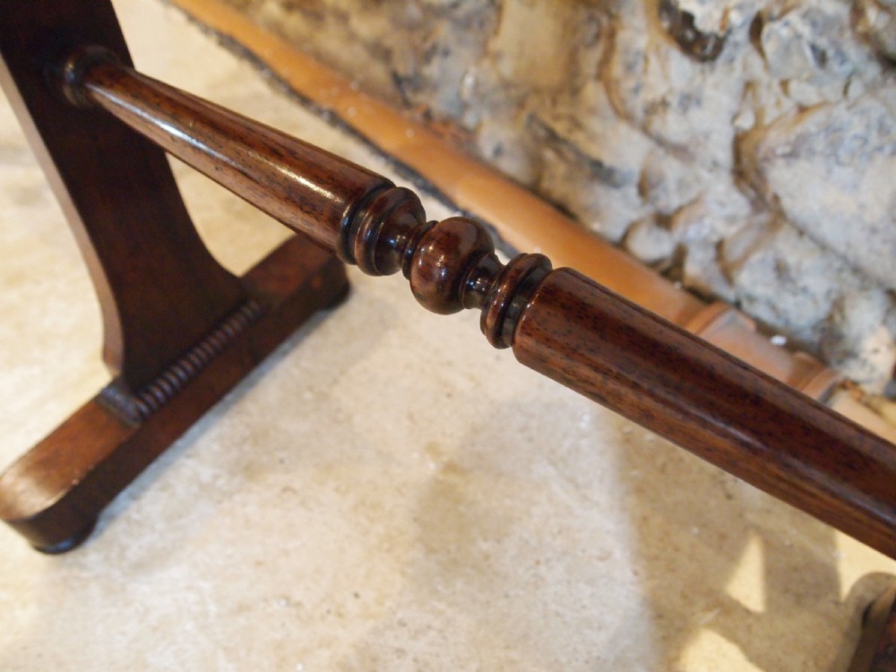 Table rare fine Rosewood attributed to Gillow & Co elegant c1825 View VII