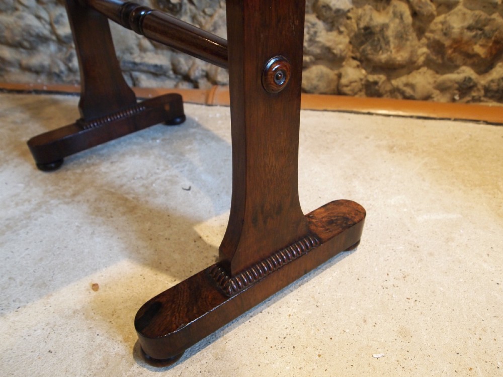 Table rare fine Rosewood attributed to Gillow & Co elegant c1825 View XI
