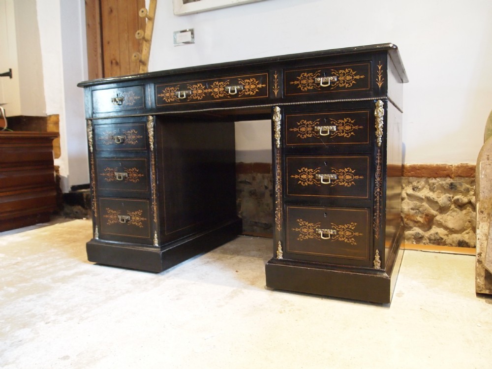 Edwards & Roberts fine quality twin pedestal desk Victorian c1870 View X