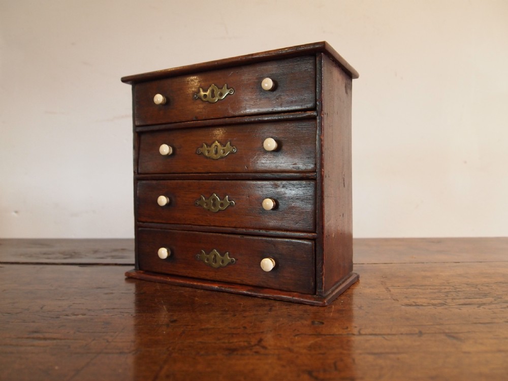 Rare George III Miniature Mahogany chest of drawers with Cert c1800 View III