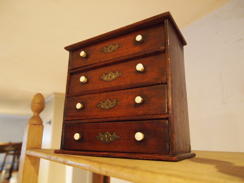 Rare George III Miniature Mahogany chest of drawers with Cert c1800 View VI