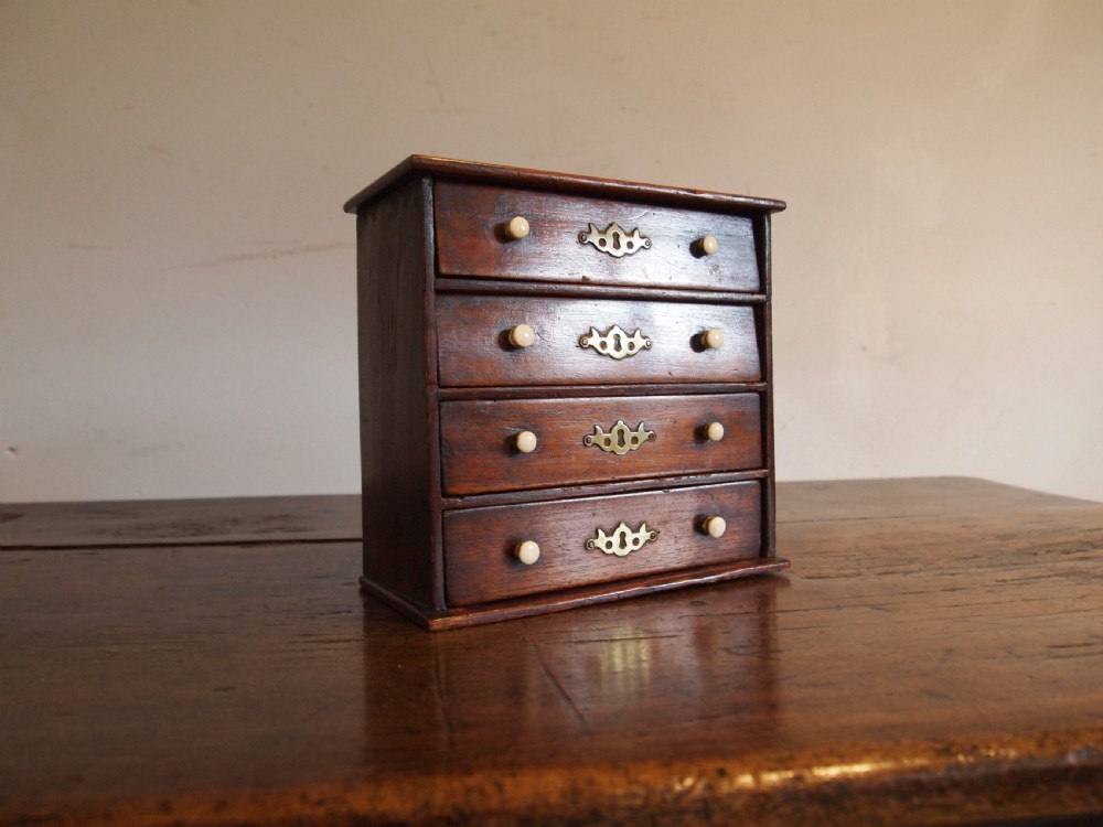 Rare George III Miniature Mahogany chest of drawers with Cert c1800 View VII