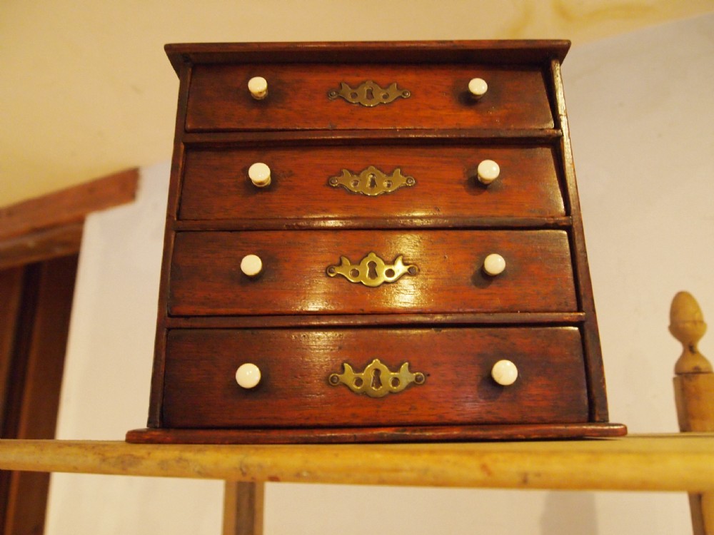 Rare George III Miniature Mahogany chest of drawers with Cert c1800 View XI