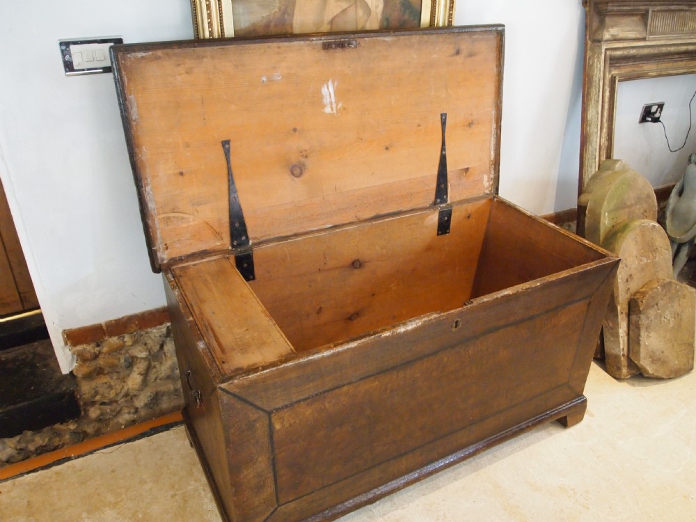 Chest rare George IV blanket chest original paint c1820 View V
