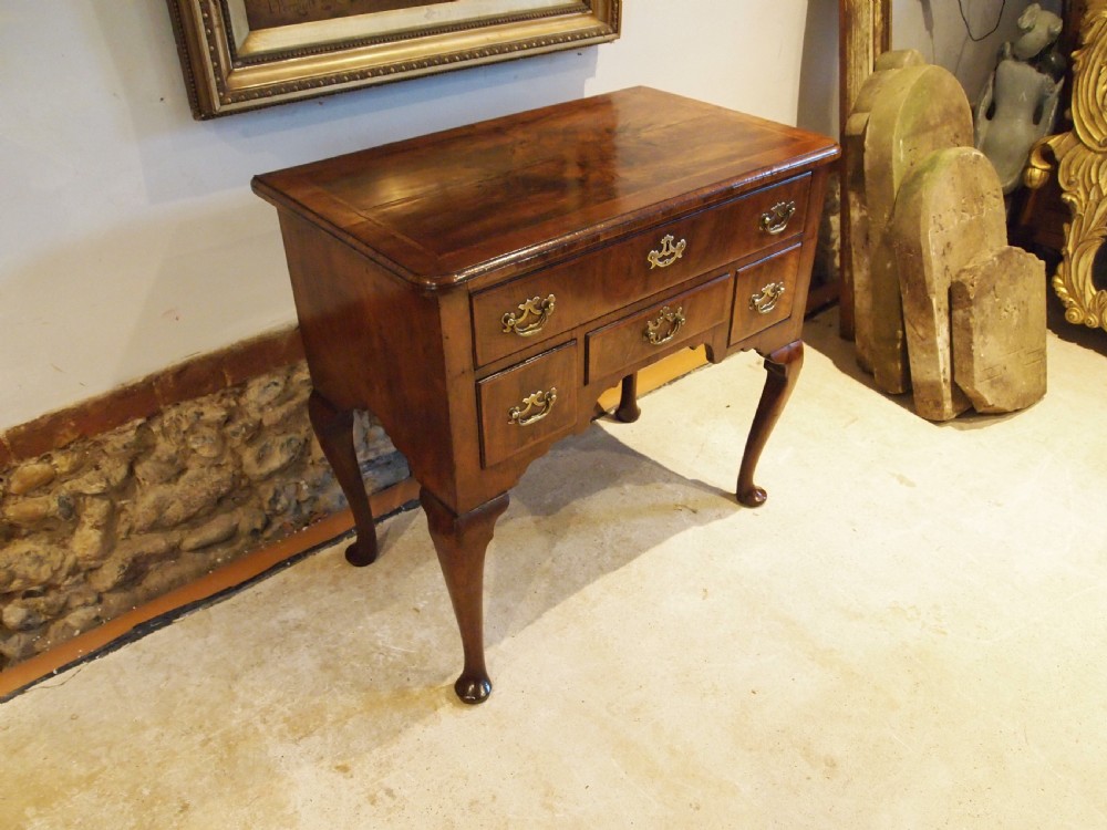 Table lowboy fine George II Walnut original brasses c1740 View IX