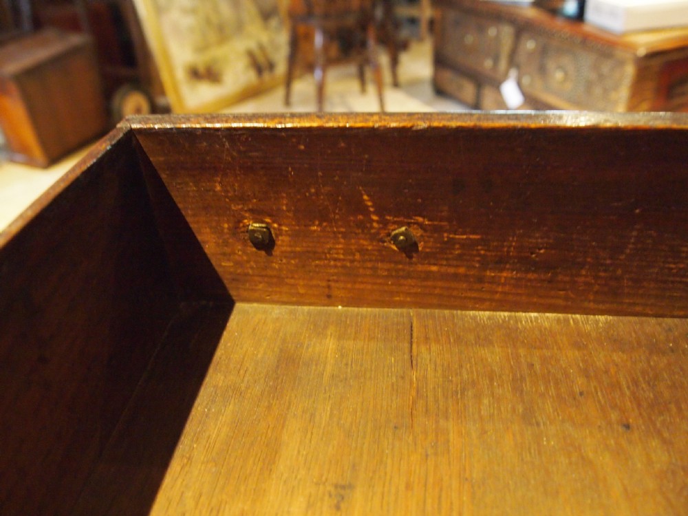 Table lowboy fine George II Walnut original brasses c1740 View XIII