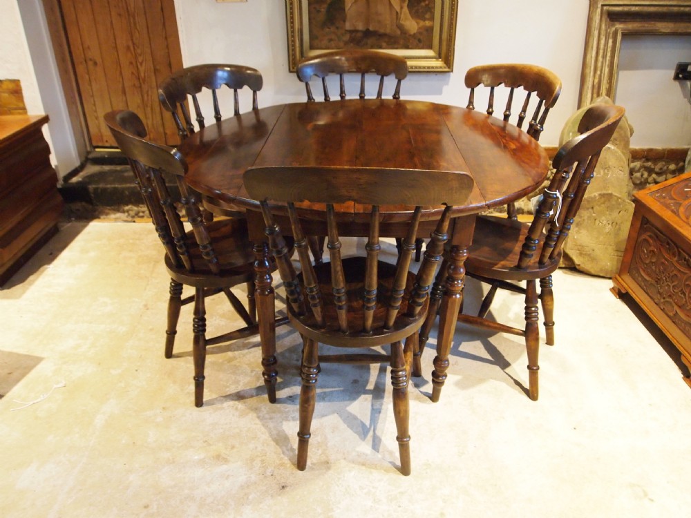 Table rare solid Yew cottage dining table c1820 View II
