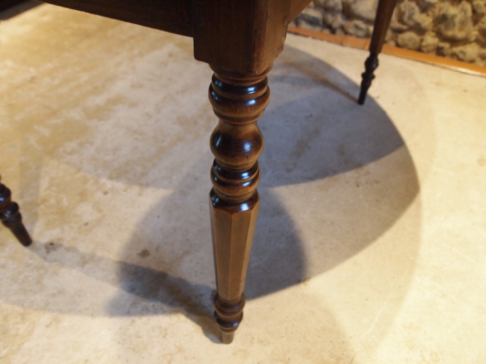Table rare solid Yew cottage dining table c1820 View XI