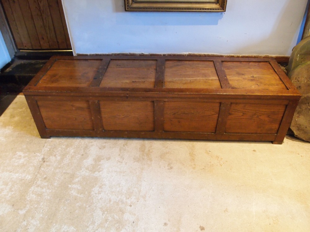 Bench shoebox chest solid Elm George IV c1820 View III