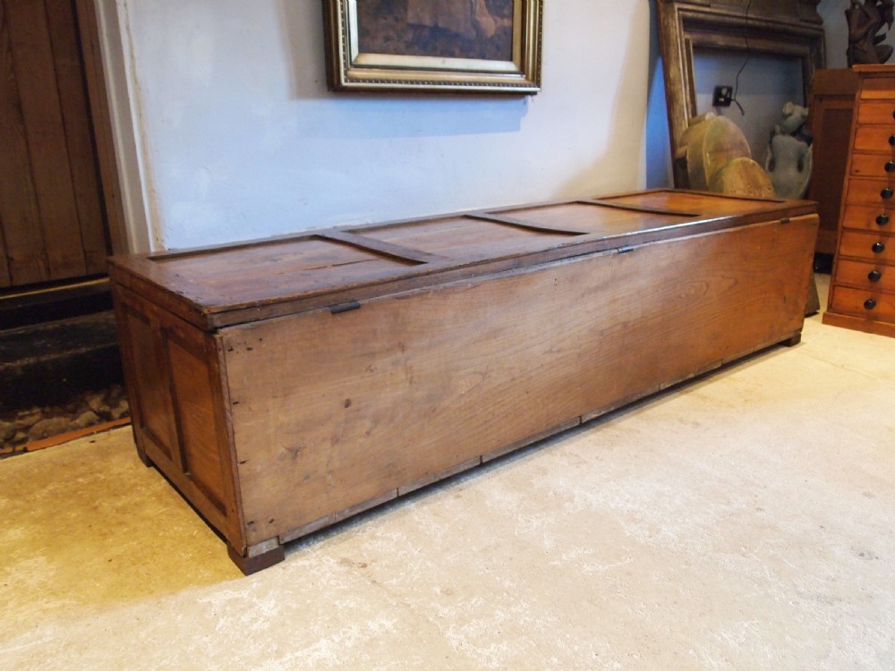 Bench shoebox chest solid Elm George IV c1820 View VI