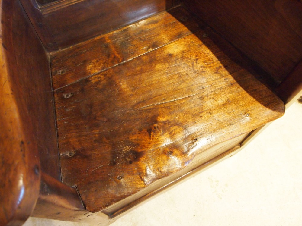 Chair very rare George II Cherry and Elm lambing chair with table c1750 View XII