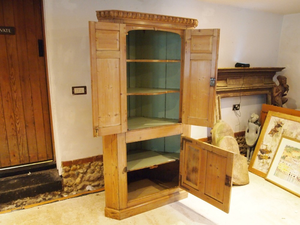Cupboard stunning George III Pine corner cabinet c1790 View XII