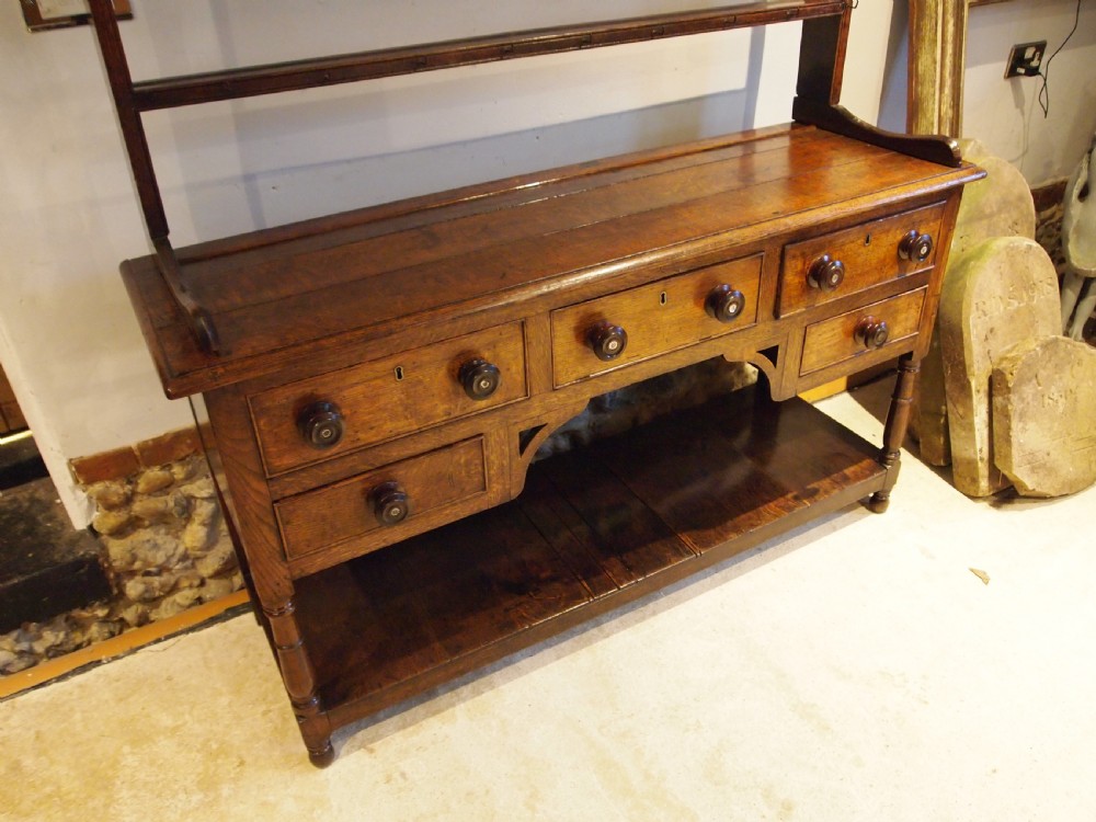 Dresser stunning Welsh Oak Carmarthenshire c1820 View III