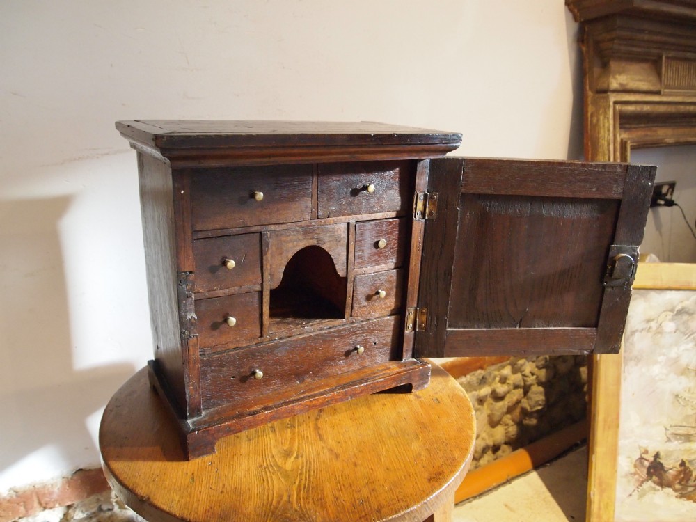 Cupboard spice cabinet George I Oak c1720 View VI