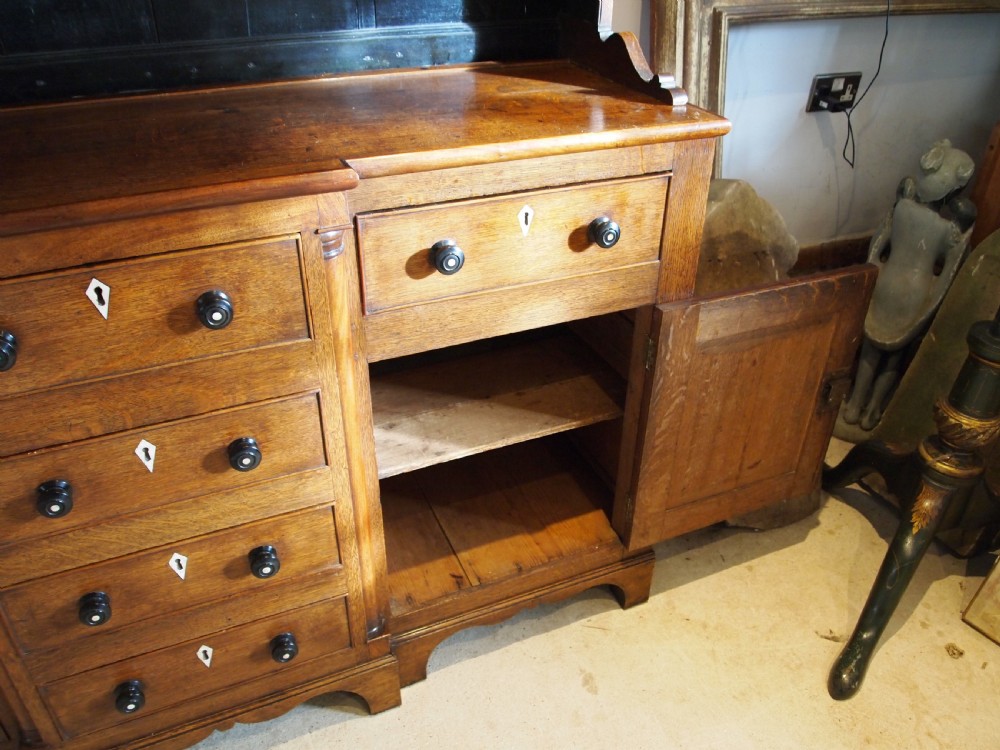 Dresser fine Welsh Oak North Wales Anglesey c1800 View II
