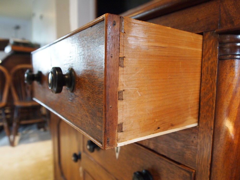 Dresser fine Welsh Oak North Wales Anglesey c1800 View V