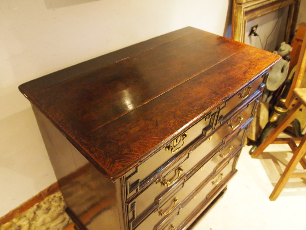 Chest of drawers rare Queen Anne Oak on stand c1700 View II