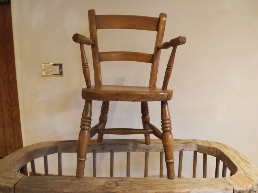 Chair rare Child's Windsor bar back Beech and Elm c1880 View VIII
