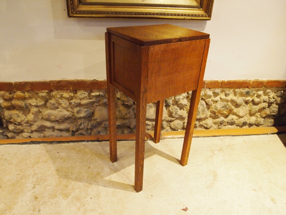 Table Oak Heals style Cotswold school design c1930 View VI