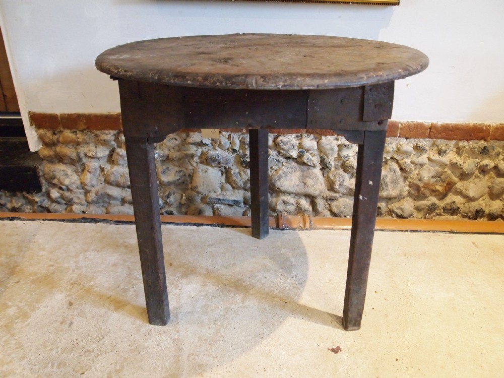 Cricket table very rare George III Burr Elm c1770 View III