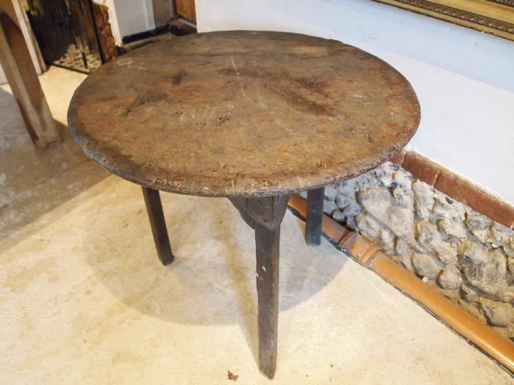Cricket table very rare George III Burr Elm c1770 View IX