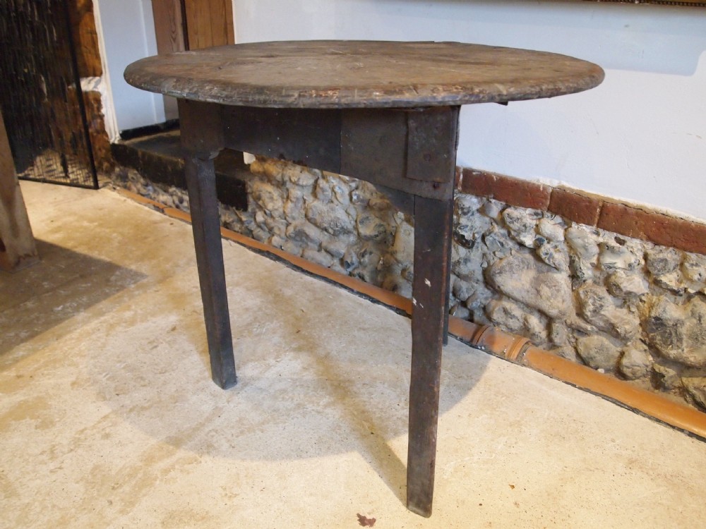 Cricket table very rare George III Burr Elm c1770 View X