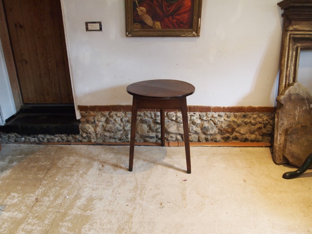 Table cricket table Stunning George III Oak c1800