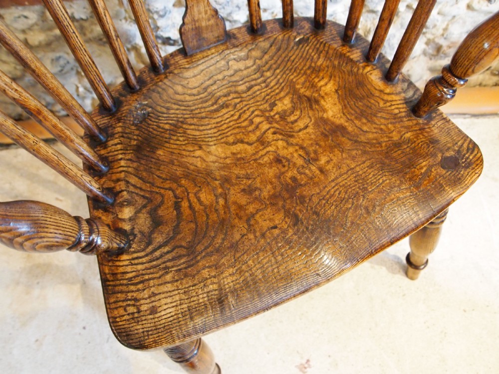 Chair stunning early Victorian Windsor Ash and burr Elm c1840 View II