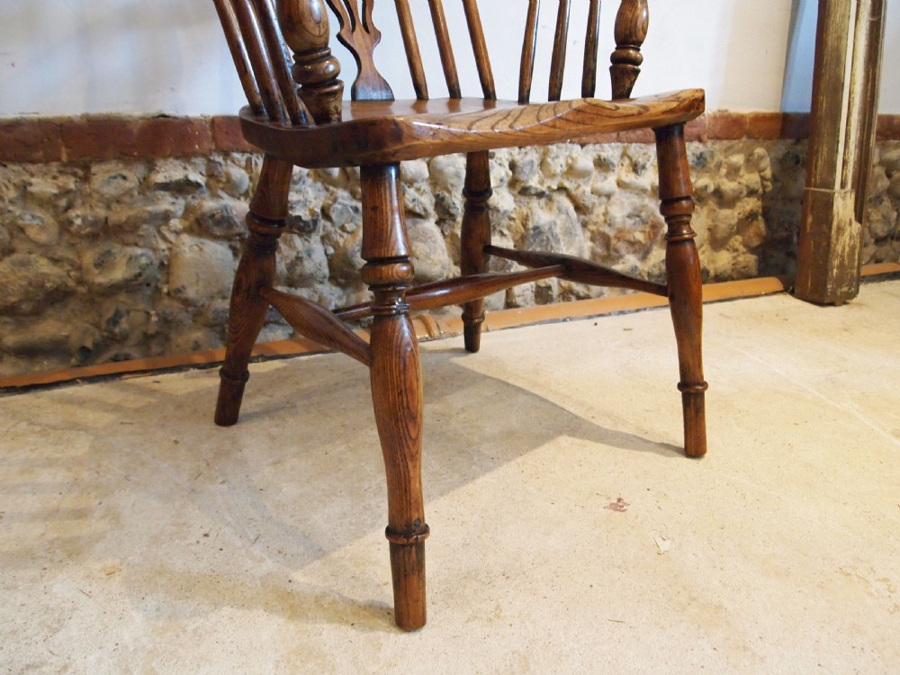 Chair stunning early Victorian Windsor Ash and Elm c1840 View V