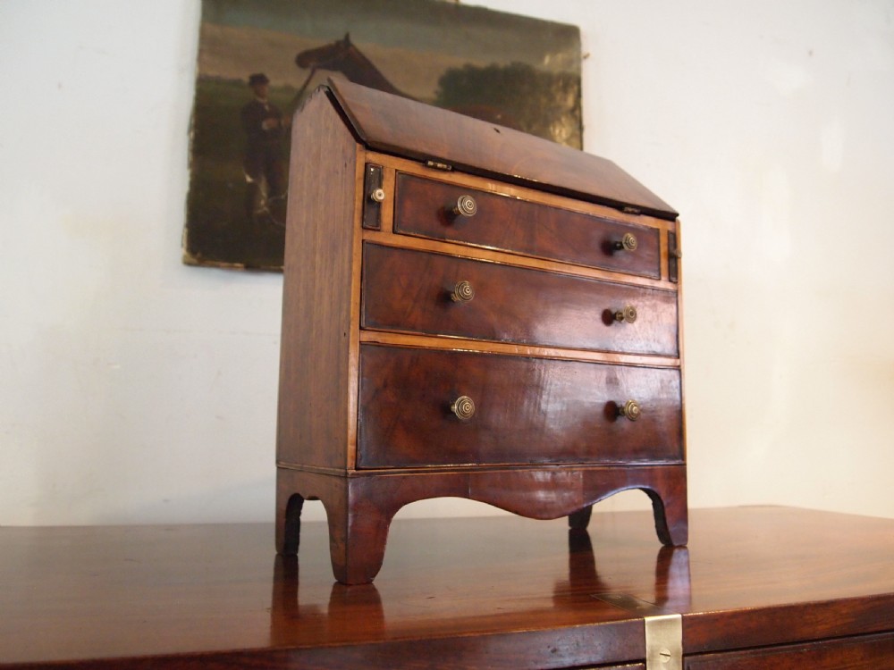 Bureau rare miniature George III Mahogany apprentice c1790 View IX