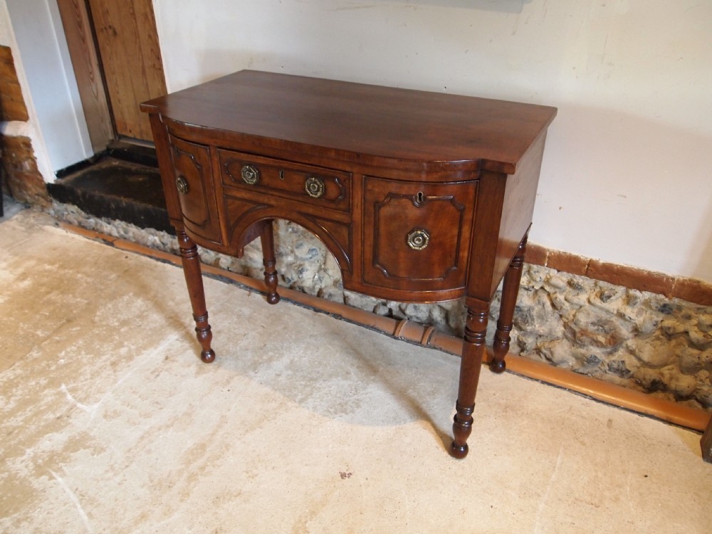 Sideboard rare very small George III Mahogany c1810