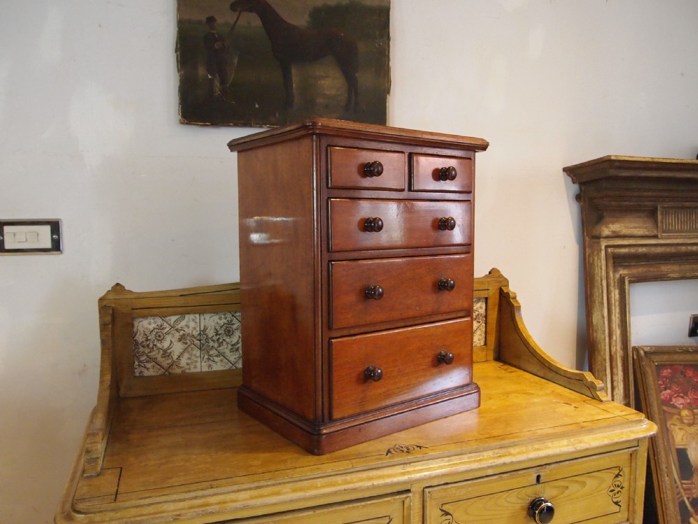 Chest of drawers miniature apprentice Victorian c1890 View III