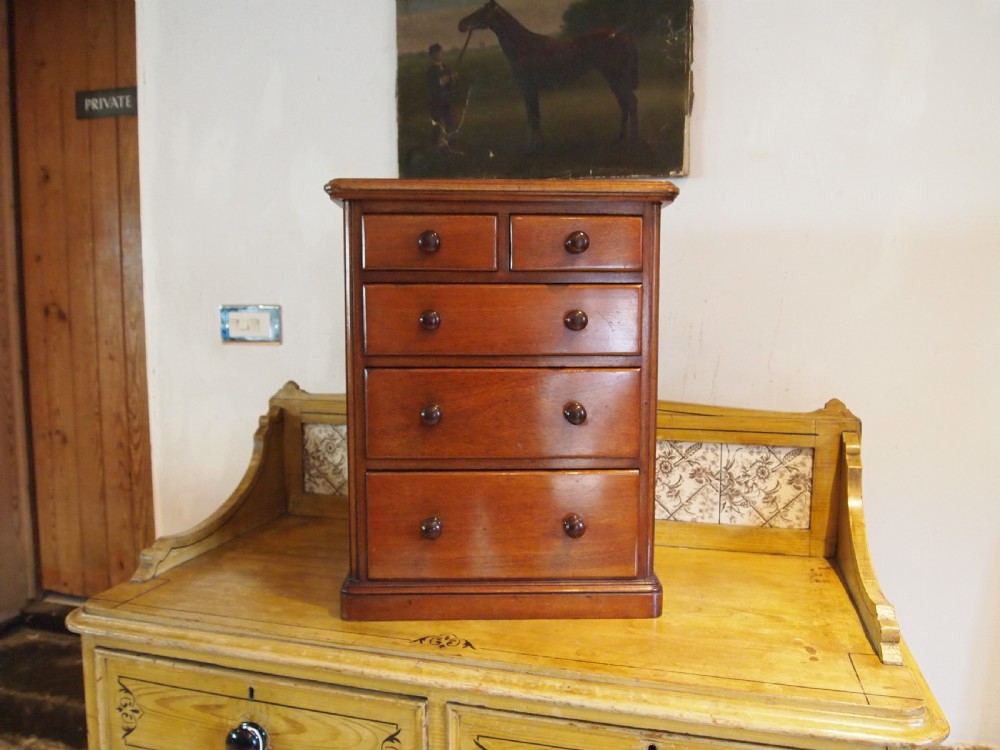 Chest of drawers miniature apprentice Victorian c1890 View X
