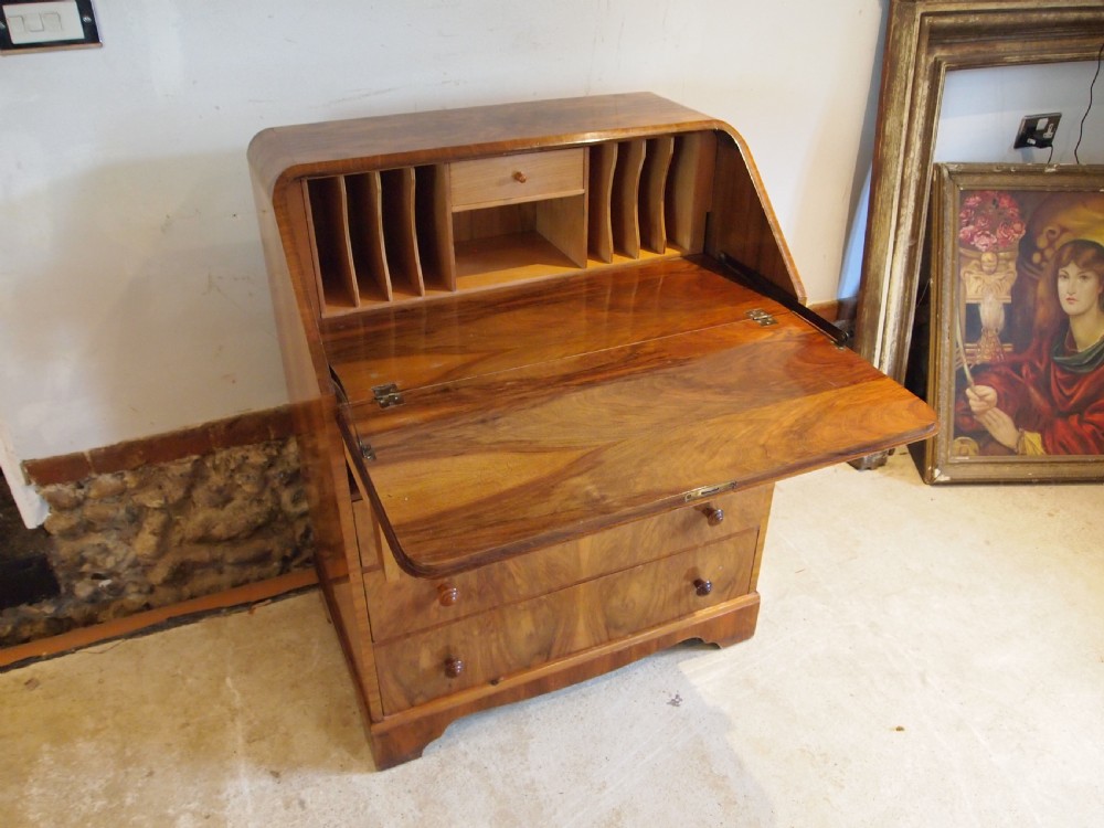 Bureau Stunning Art deco Walnut c1925 View V