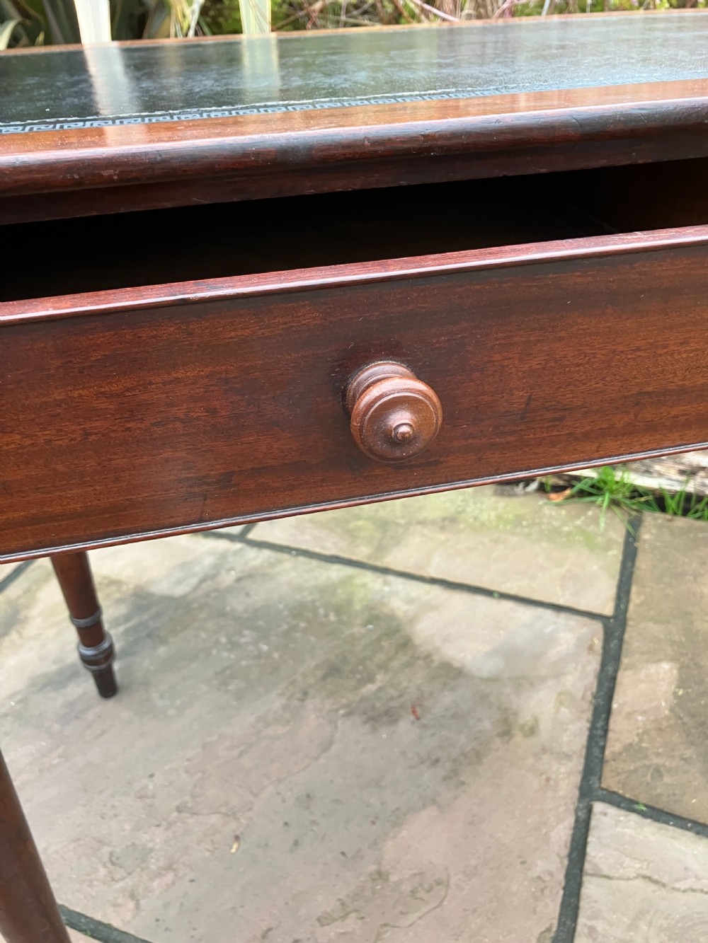 Victorian Writing table View V