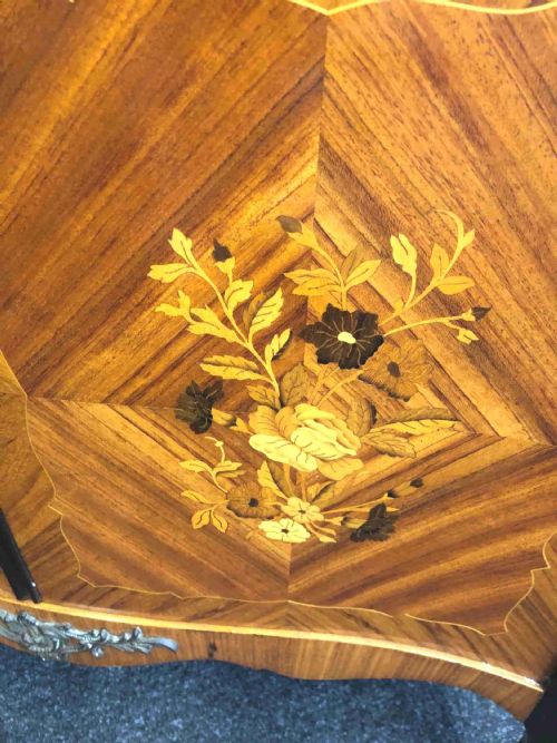 INLAID MARQUETRY FRENCH STYLE COCKTAIL CABINET - ADDITIONAL PHOTO 5